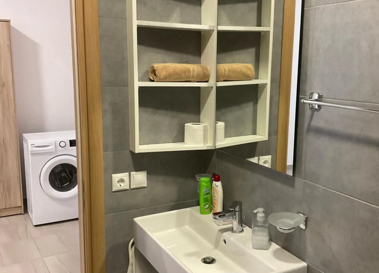Mojito Apartament -302 For4-5 Pers , Direct Acces To Beach With Free Parking Sarandë Appartamento